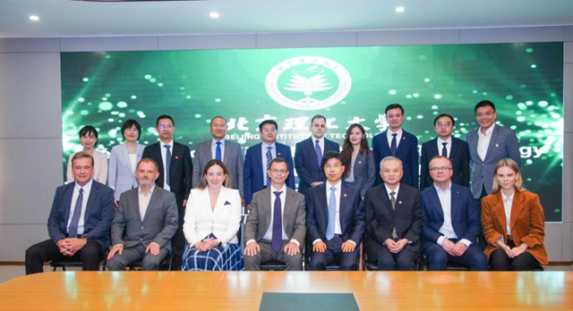 1757403222216014651.png 489d4318974c49149da6a0790da6baf9.blk.png