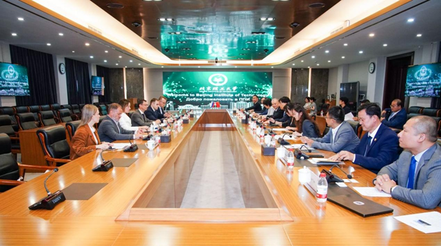 1757403244416030356.png 674f3411737f4605ac0c9643c511d5c8.blk.png